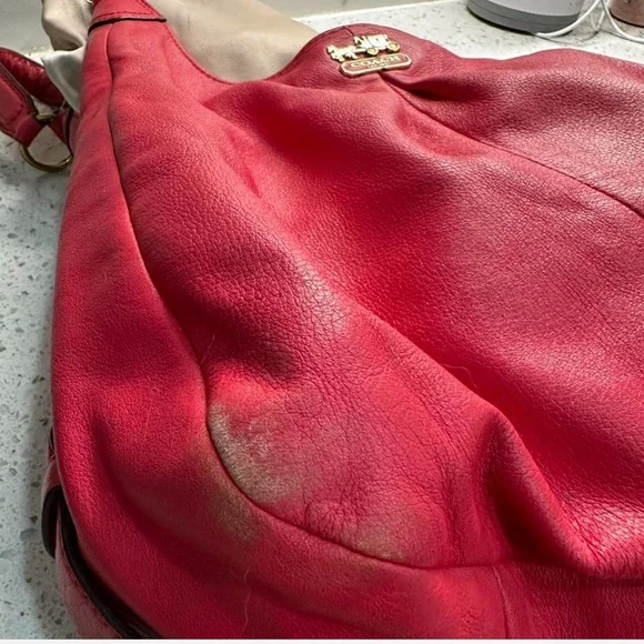 Coach Pink Madison Maggie Hobo model. - Picture 6 of 10